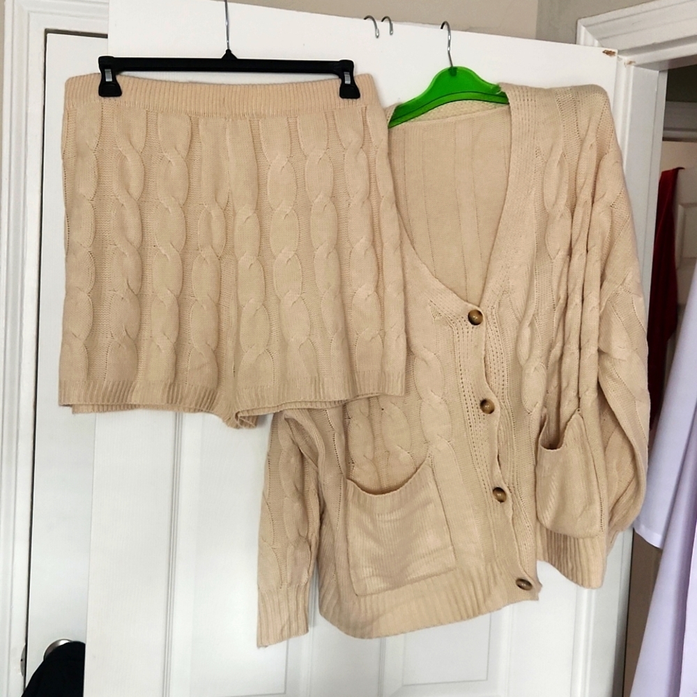 2 PC Sweater Short Lounge Set